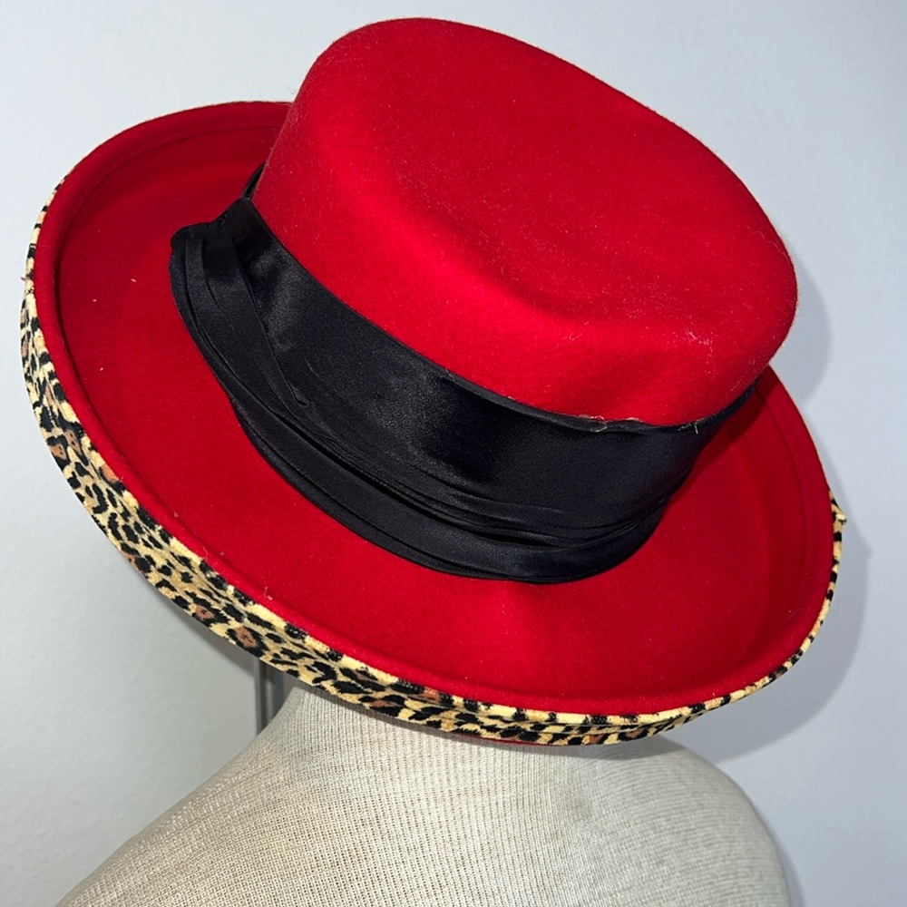 Whittall & Shon Felted Wool Hat Made in USA